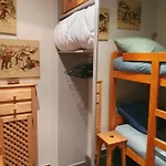 Small Cozy Nest In Lägenhet