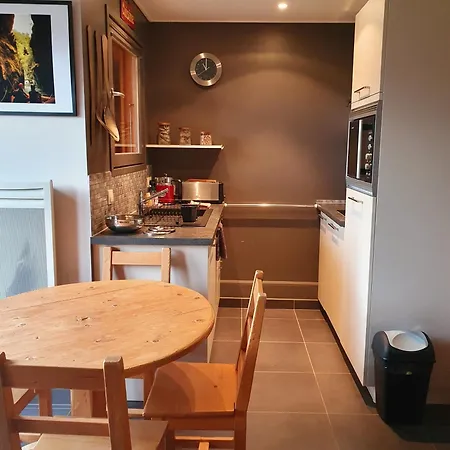 Small Cozy Nest In Daire