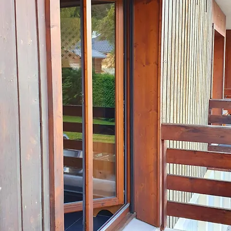 Daire Small Cozy Nest In *